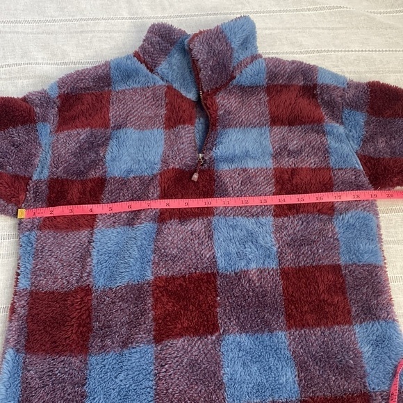 Eddie Bauer checkered faux furry material pullover. - Picture 7 of 11